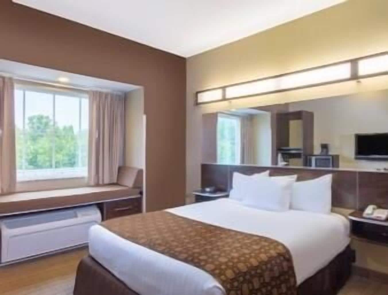 Microtel & By Wyndham Marietta